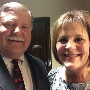 Meet your Posher, Debbie